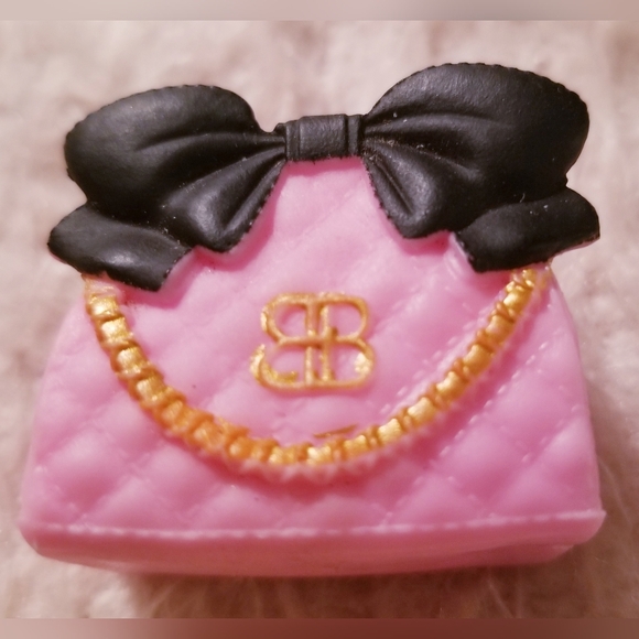 2017 L.O.L Surprise! Dolls Lil' Sisters Posh Pink Bag with Black Bow MGA S2 - Picture 7 of 7